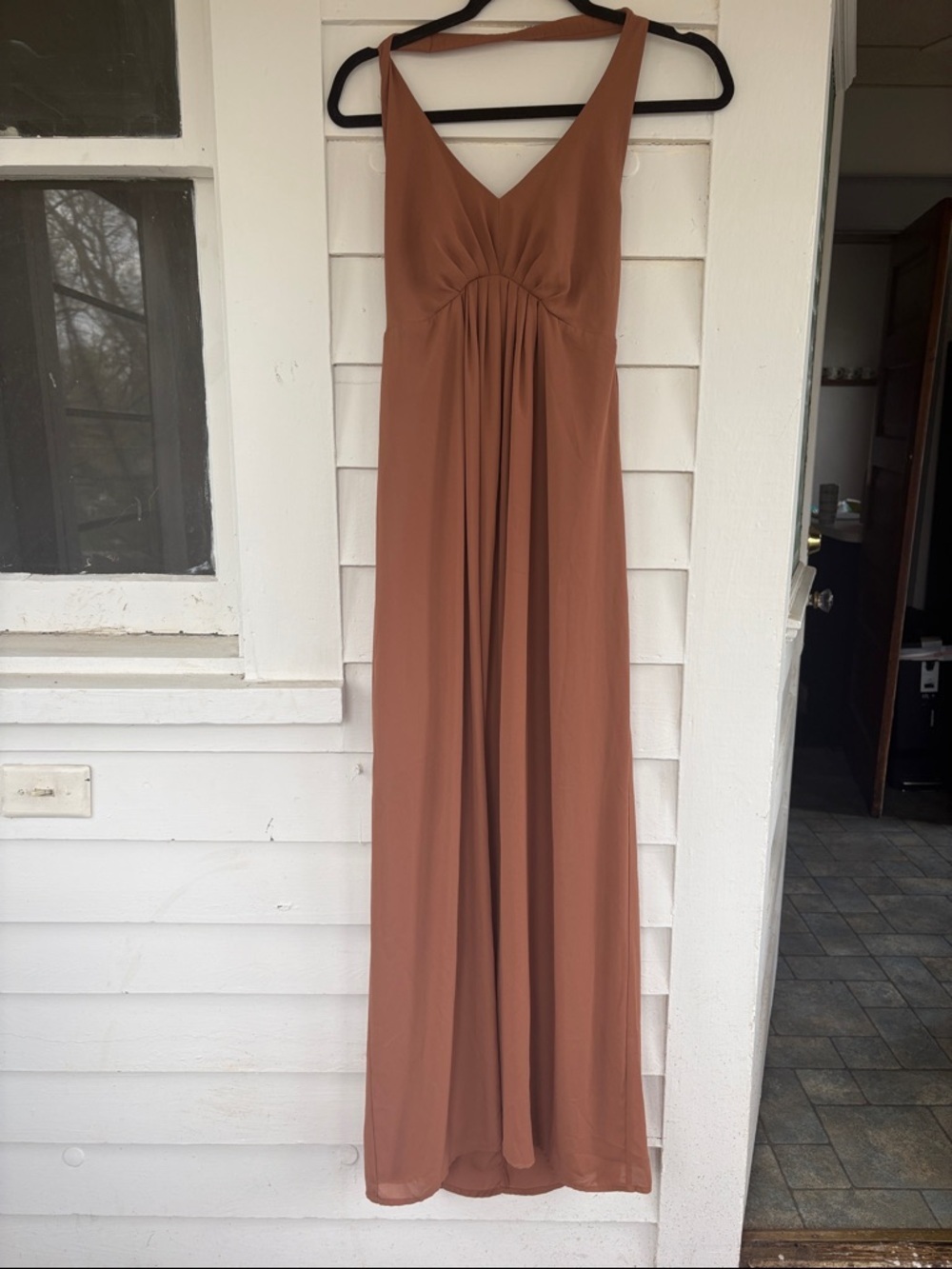 light brown dress forever 21 Sleeveless V-Neck Maxi in Rust weather style with the
